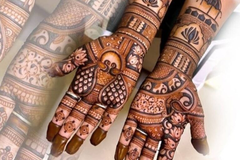 Karwa Chauth Mehndi: करवा चौथ पर खूब तारीफ बटोरेंगे ये मेहंदी डिजाइन, हाथों की बढ़ेगी शोभा