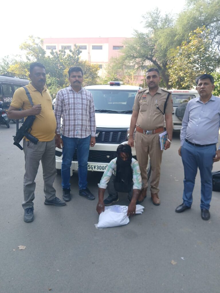 2 किलो 55 ग्राम डोडा पोस्त सहित एक को दबोचा