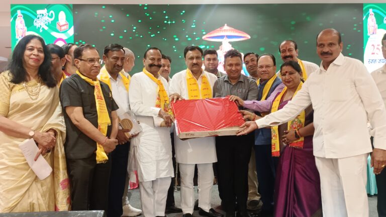 समाज के हर जरूरतमंद व्यक्ति के लिए काम करने की जरूरत