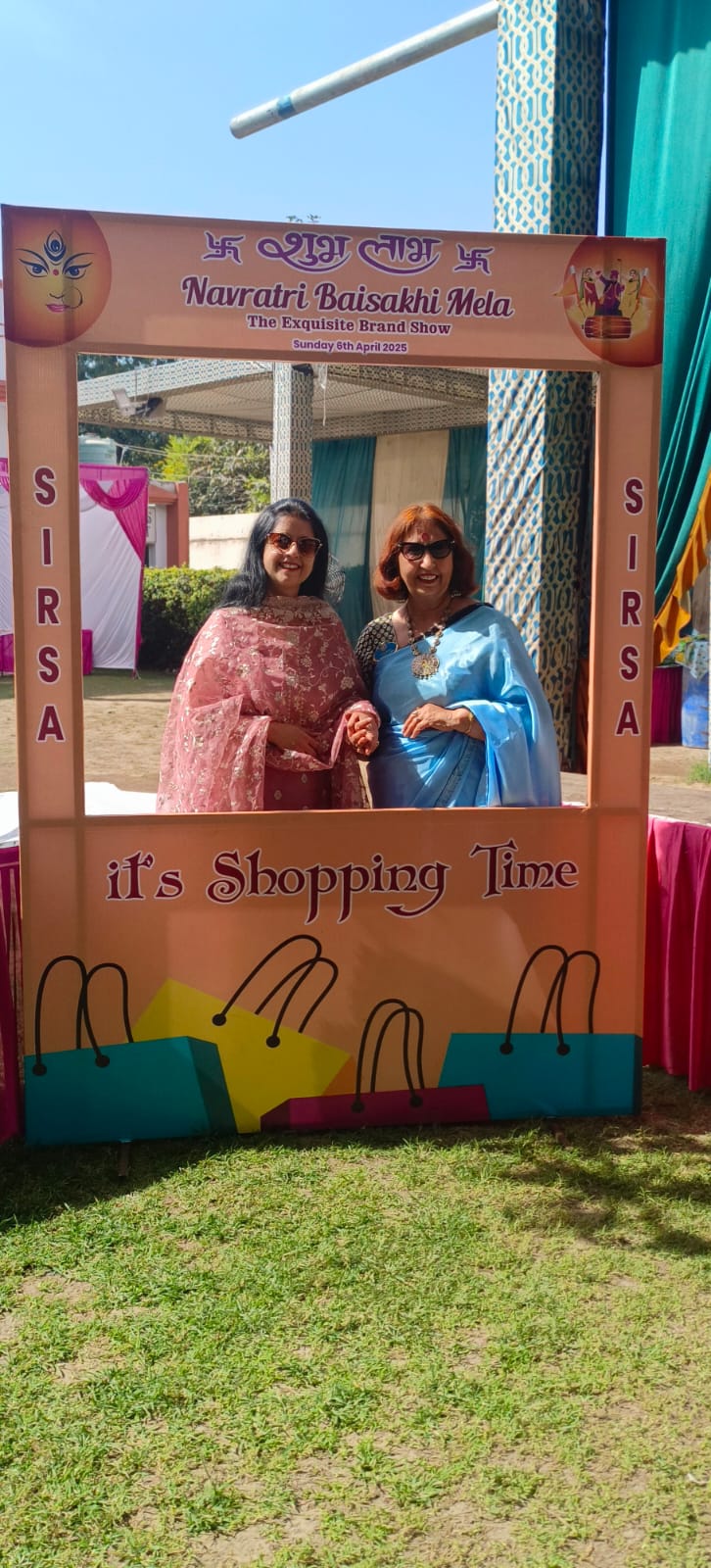 नवरात्रि बैसाखी मेले में उमड़ी भीड़