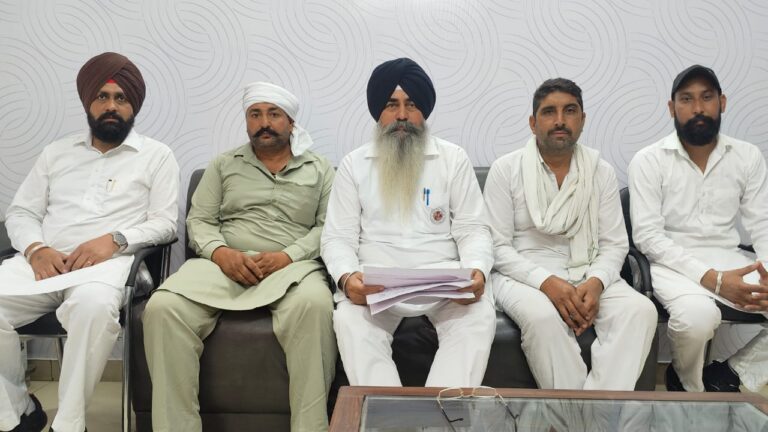 गेहूं व सरसों का उठान न होने से नहीं हो पा रहा किसानों की फसल का भुगतान: लखविंदर सिंह औलख