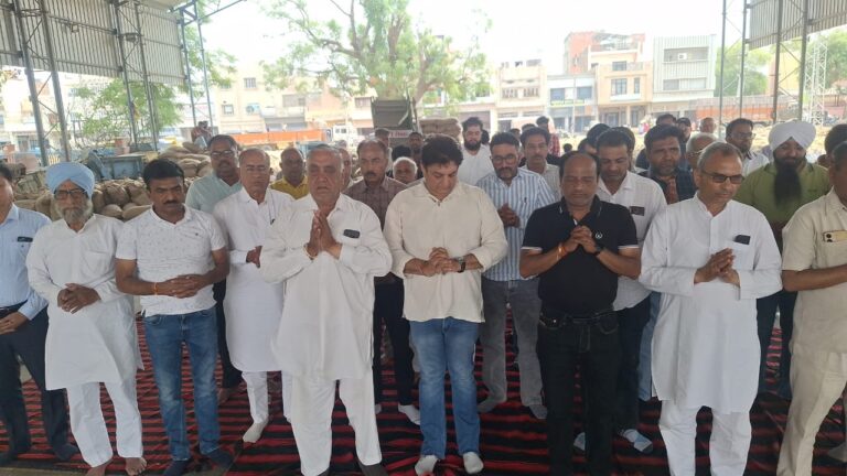 सरकार आतंकियों को दे करारा जवाब: प्रेम बजाज