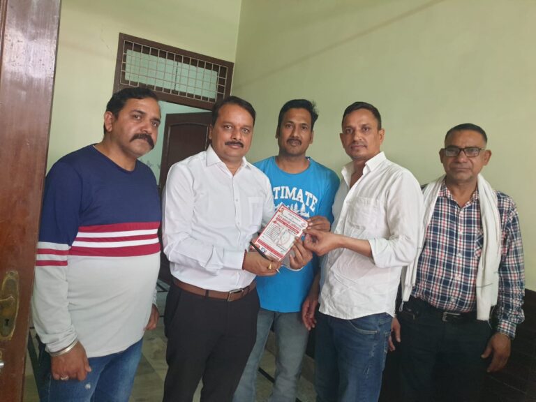 सीएम के ओएसडी ने किए बेटा बचाओ संकल्प पत्र पर हस्ताक्षर