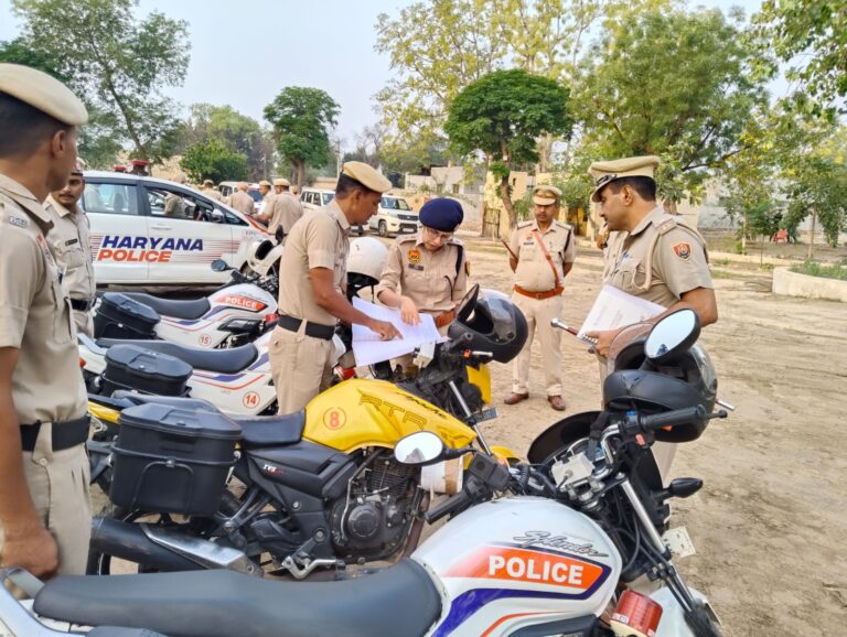 जिला पुलिस लाइन डबवाली में जनरल परेड का किया आयोजन
