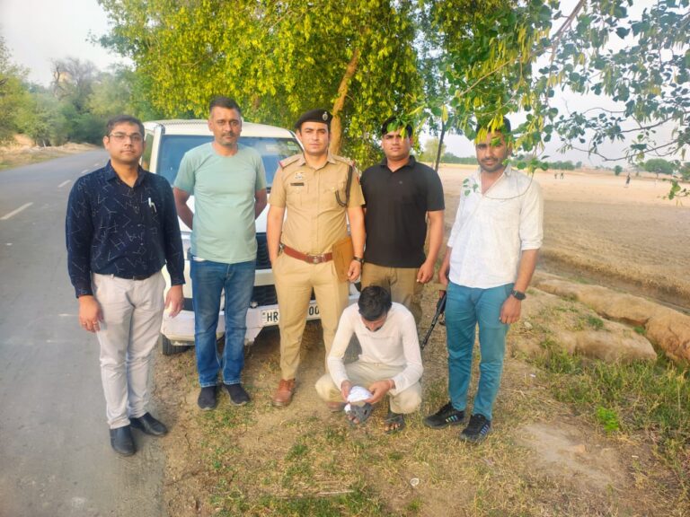 06.15 ग्राम हेरोईन चिट्टा सहित एक काबू