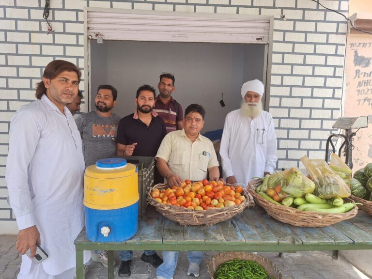 डेरा जगमालवाली की तरफ से ऑर्गेनिक सब्जियों और देसी घी की मिठाईयों की दुकान का हुआ शुभारंभ