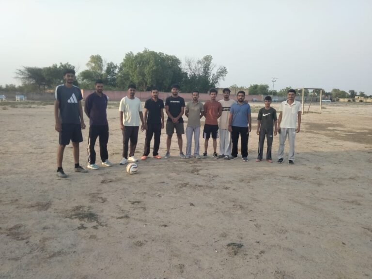 डबवाली पुलिस युवाओं को नशे के दुष्परिणाम बताकर दिखा रही नशा मुक्त व तनावमुक्त जीवन जीने की राह*