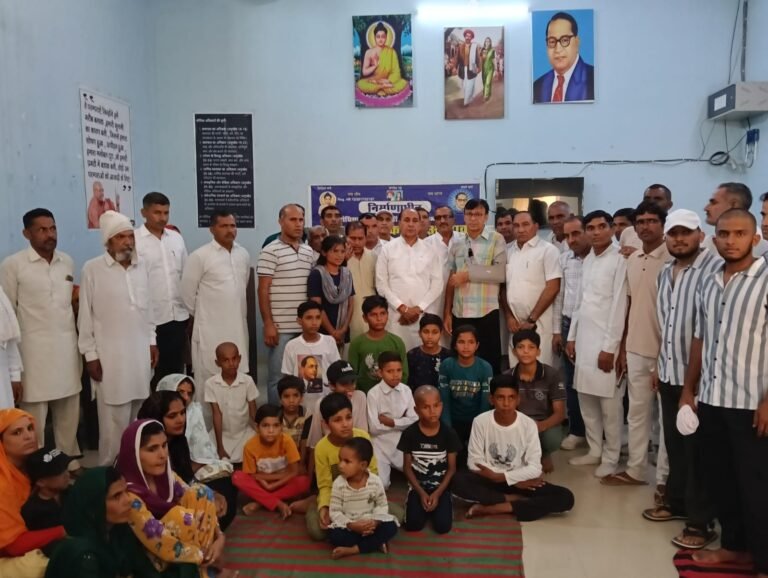 विधायक चंद्रप्रकाश ने असरावां में अंबेडकर भवन में कमरे का किया शिलान्यास