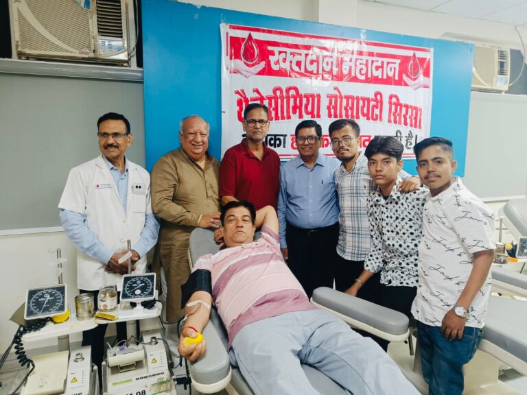 शिविर में 53 यूनिट रक्त एकत्रित, 80 लोगों के एचएलए हेतु सैंपल लिए