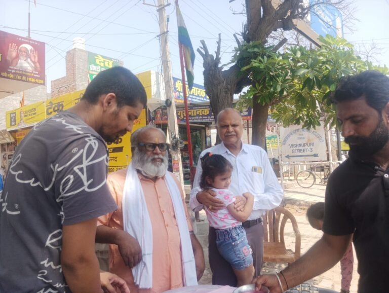 निर्जला एकादशी पर पद्मावती धाम में लगाई छबील