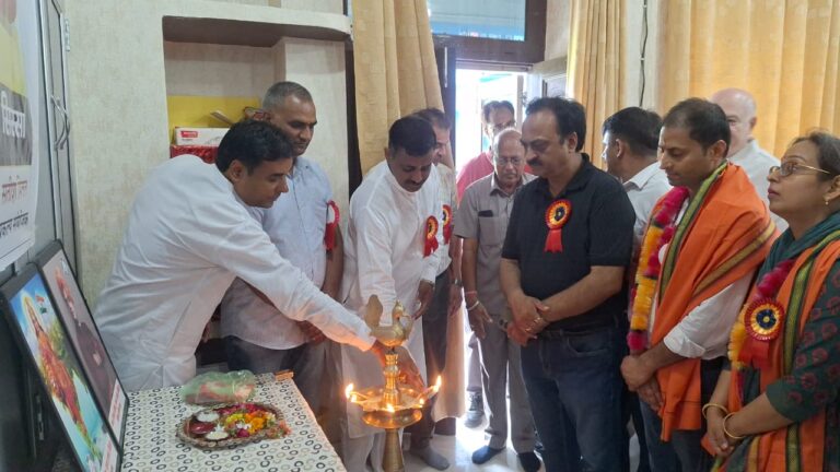 भाविप की माधव शाखा द्वारा आयोजित स्वास्थ्य शिविर में 448 मरीजों की हुई जांच