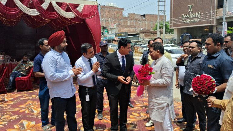 सिरसा में कल्याण ज्वेलर्स का शोरूम स्थापित