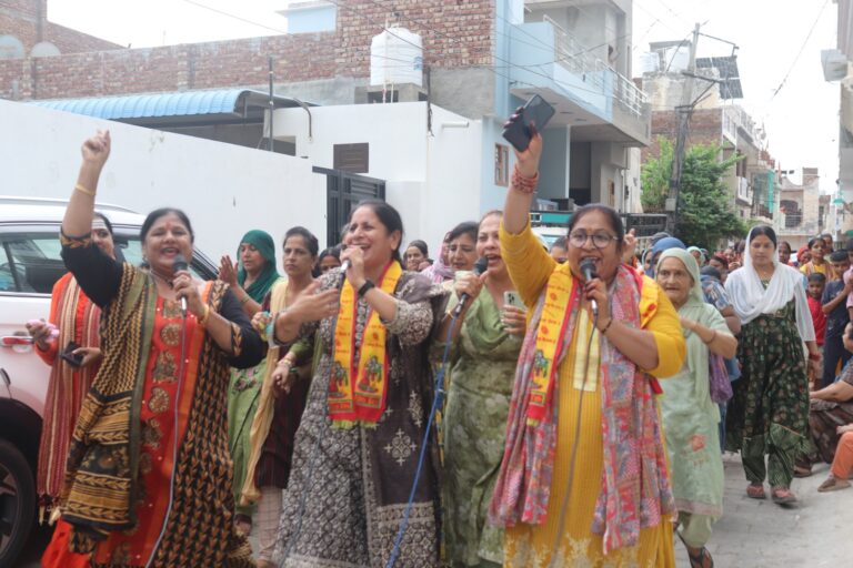 व्यक्ति का मन ही उसके सुख-दुख का कारण है: स्वामी प्रेम प्रकाशानंद महाराज