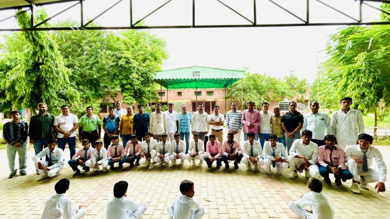 खण्ड स्तरीय खेलकूद प्रतियोगिता में छाए रूपावास स्कूल के खिलाड़ी