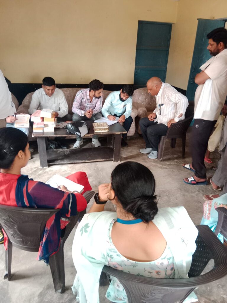 जण्डवाला बिश्नोईयां व अबूबशहर के 21 नशा पीड़ितों के लिए गए ब्लड सैंप्ल