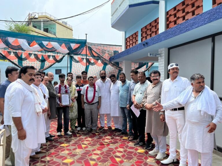 101 लोगों ने रक्तदान कर दी शहीद मदनलाल धींगड़ा को श्रद्धांजली
