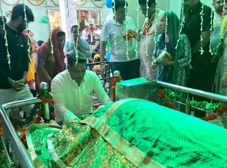 बाबा हैदर शेख मीरा साहिब जी मलेरकोटला वाले एवं बाबा लखदाता लालां वाले पीर साहिब जी का सजाया शुभ दीवान