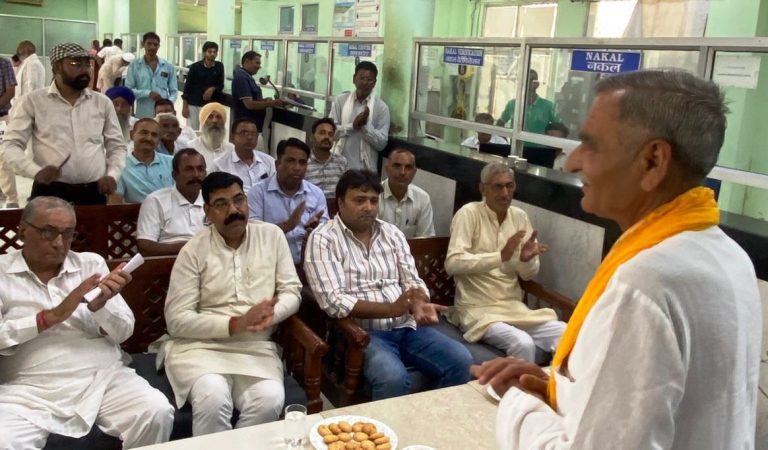 सेवाओं के डिजिटलाइजेशन होने से पारदर्शिता आएगी और मिलेगा शीघ्र लाभ: अमीर चंद मेहता