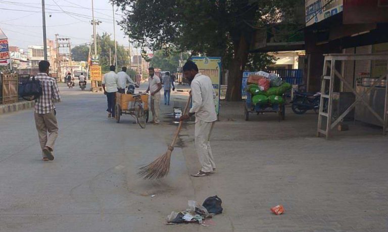 स्वच्छता से ही होगा स्वस्थ जीवन का निर्माण: अतिरिक्त उपायुक्त