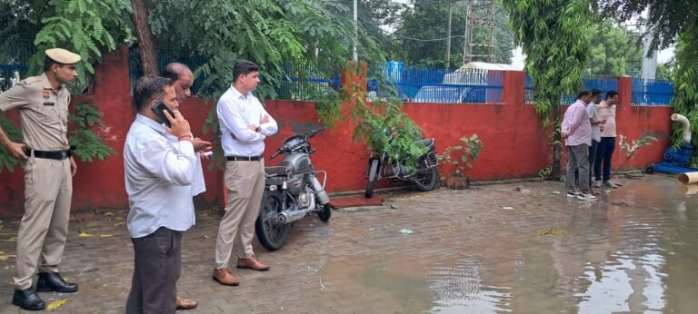 एसडीएम कालांवाली ने शहर का किया निरीक्षण, बारिश से जलभराव के तुरंत समाधान के दिए निर्देश