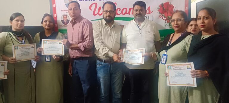 शिक्षक समाज, देश की धरोहर: सिंगला