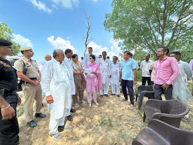 मुआवजे के नाम पर किसानों के साथ मजाक कर रही है प्रदेश की भाजपा सरकार:कुमारी सैलजा