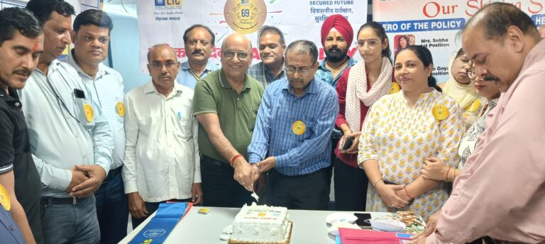 एलआईसी में प्रथम 6 वर्ष दें और अगले 9 वर्ष में आपका पैसा गारंटीड दौगुना: डा. इंद्र गोयल