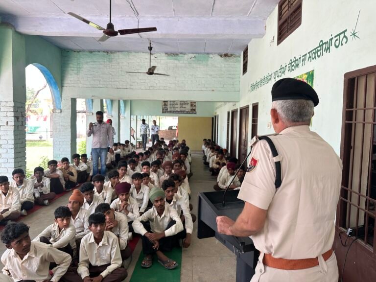 राजकीय वरिष्ठ माध्यमिक विद्यालय, सुखचैन, सिरसा में HSNCB का नशा विरोधी जागरूकता अभियान: छात्रों ने लिया शिक्षा अपनाने का संकल्प”*
