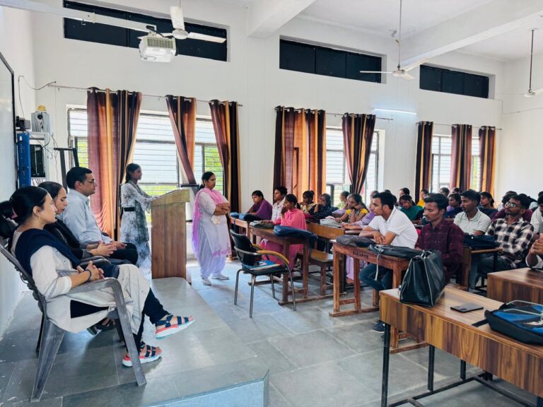 अखंडता और एकता का सूत्र है हिन्दी भाषा : डा. कविता चौधरी