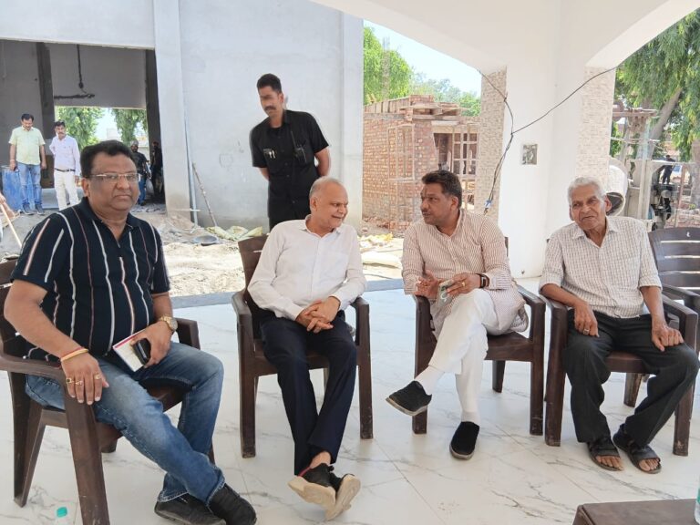 समाजसेवी ललित जैन ने किया शिवपुरी का मुआयना