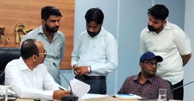 स्वच्छता एक निरंतर प्रक्रिया, हर वर्ग का सहयोग जरूरी : एडीसी वीरेंद्र सहरावत