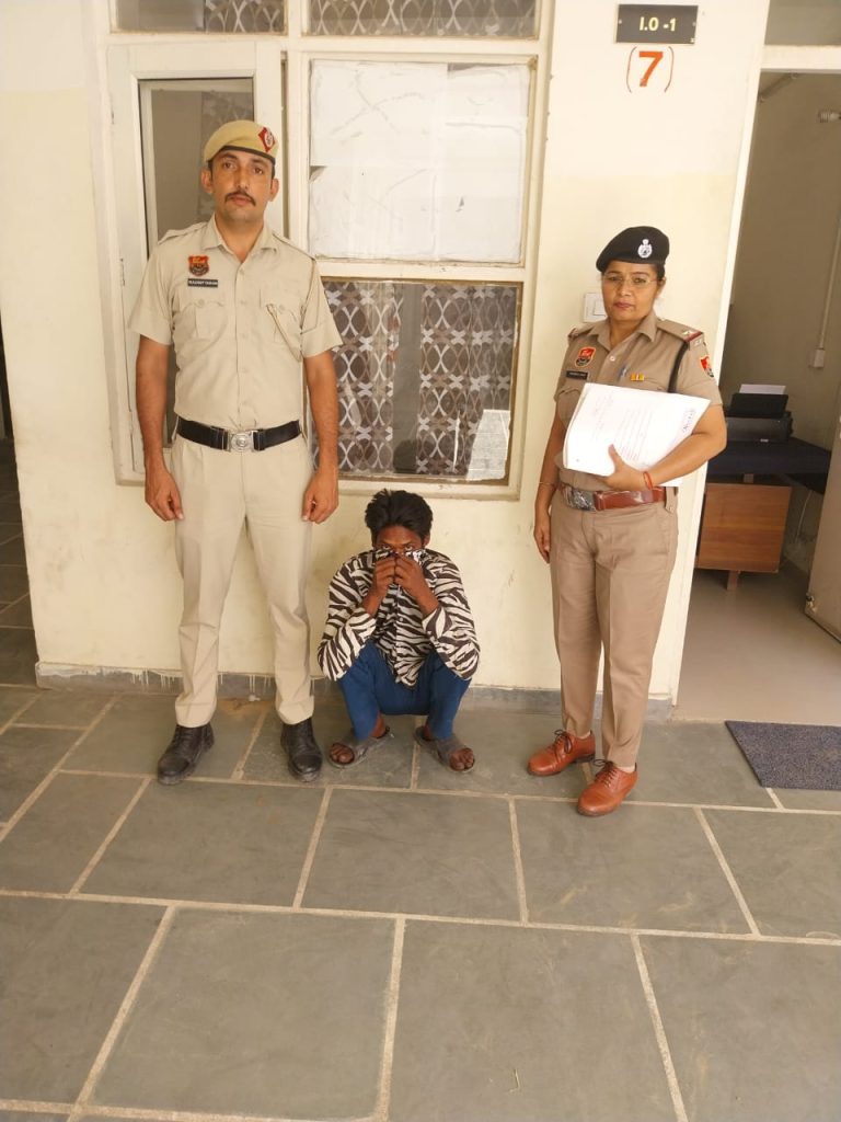 सिरसा पुलिस ने मोबाइल चोरी का तीसरा आरोपी किया गिरफ्तार, न्यायिक हिरासत में भेजा