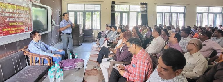 हर किशोर को सशक्त, सजग और संस्कारित नागरिक बनाना ही एईपी का मुख्य उद्देश्य: डा.पंकज मेहता