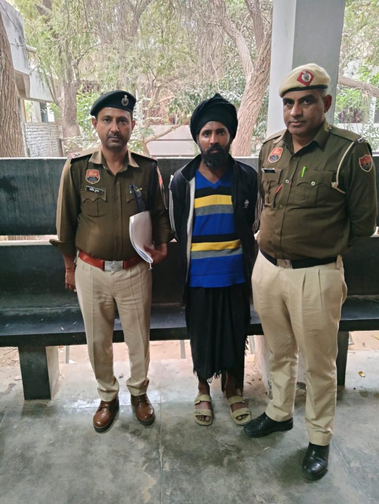 जड़ी बूटी बेचने के नाम पर बुजुर्ग व्यक्ति को 18 हजार की चपत लगाने वाला व्यक्ति काबू ।