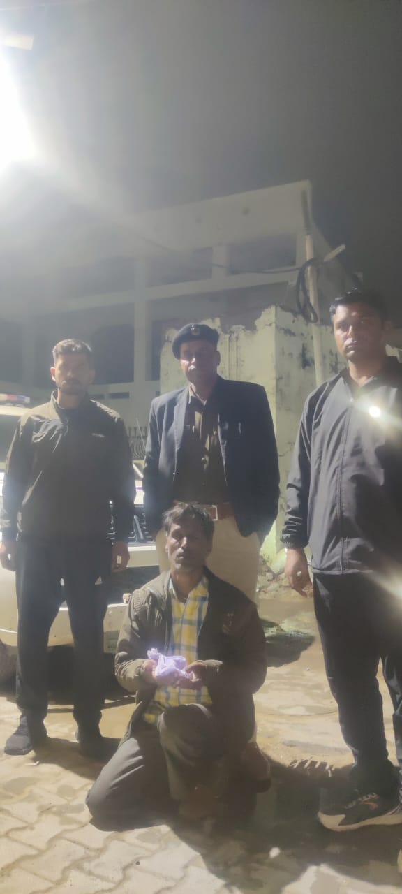 एंटी नारकोटिक्स सेल सिरसा पुलिस टीम ने लाखों रूपए की 17 ग्राम 123 मिलीग्राम हेरोइन बरामद,दो युवकों काबू किया ।