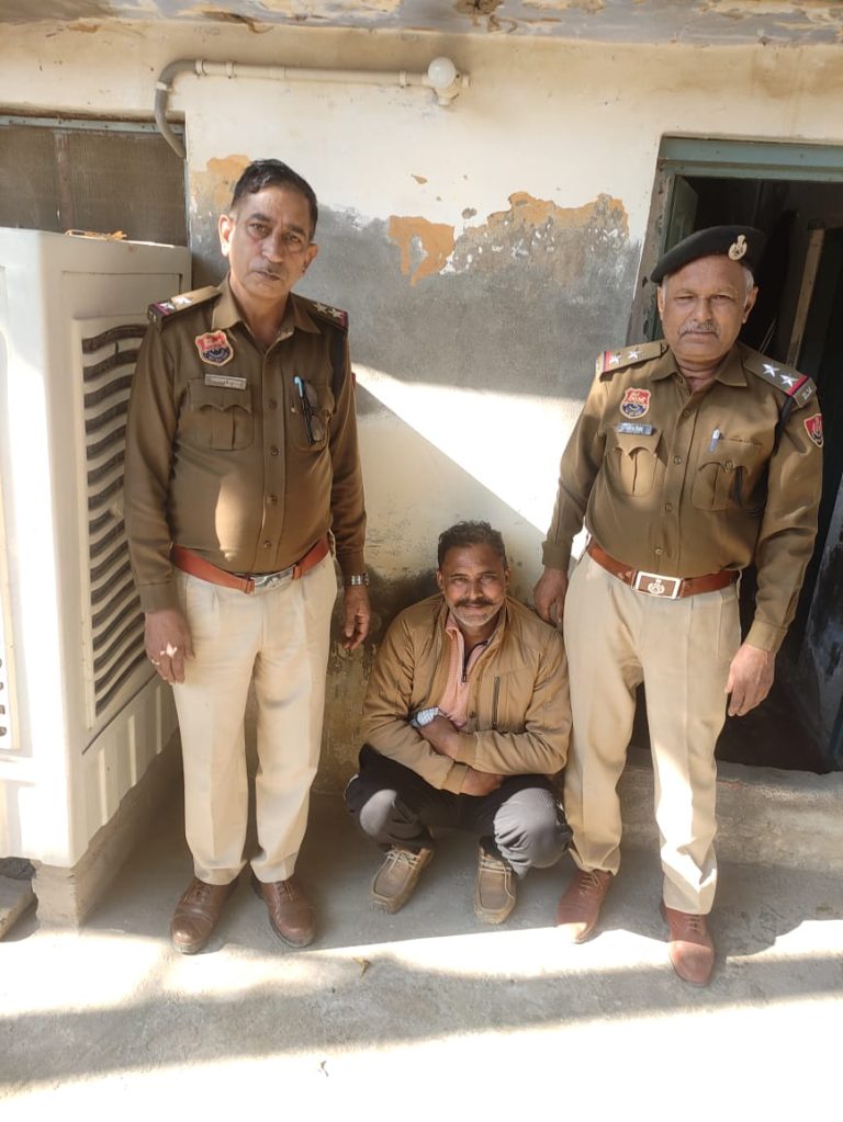 पी.ओ. स्टाफ सिरसा पुलिस टीम ने चेक बाउंस मामले में वांछित भगोड़े को दबोचा ।