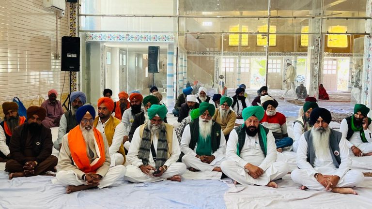 एसकेएम गैर राजनीतिक द्वारा गुरुद्वारा श्री चोरमार साहिब में श्री गुरु तेग बहादुर जी के 350वें सालाना शहीदी शताब्दी को समर्पित सजाया गया कीर्तन दरबार:लखविंदर सिंह औलख