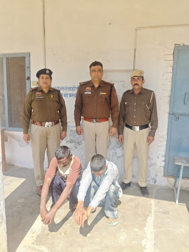 गौशाला से ट्यूबवेल की केबल तार चोरी की वारदात को अंजाम देने वाले दो आरोपियों को प्रोडक्शन वांरट पर लिया ।