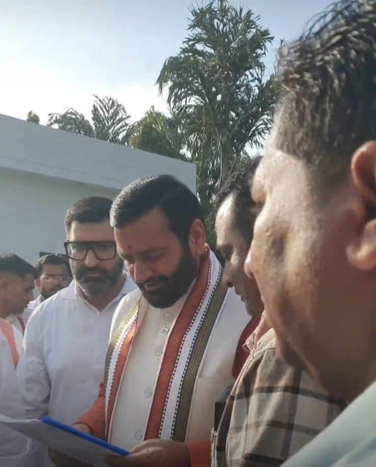 आढ़ती एसोसिएशन प्रधान प्रेम बजाज ने आढ़ती दामी बढ़ाने पर सीएम का जताया आभार