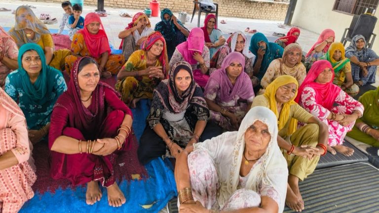  नुक्कड़ नाटक से दिखाया नारी की शक्ति एवं नारी स्वयं-सशक्तिकरण