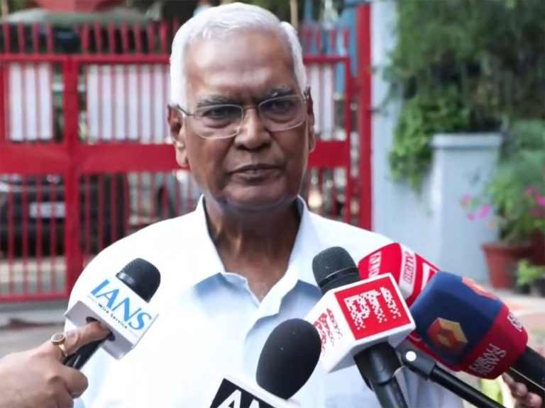 सरकार को यूपीआई को फ्री रखना चाहिए: सीपीआई