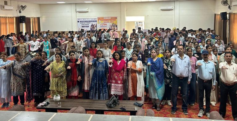 राजकीय नेशनल महाविद्यालय, सिरसा में ‘नशा मुक्ति युवा फॉर विकसित भारत’ राष्ट्रीय संकल्प समारोह आयोजित